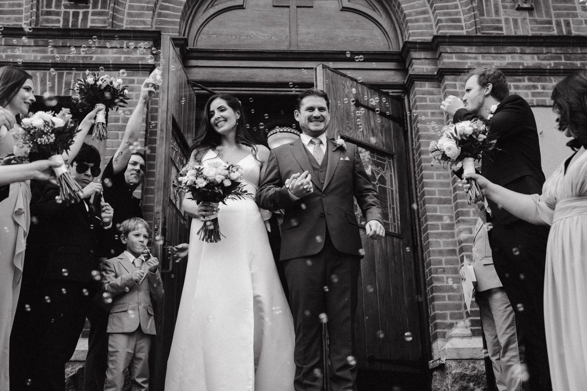 carousel-hero-element image-1