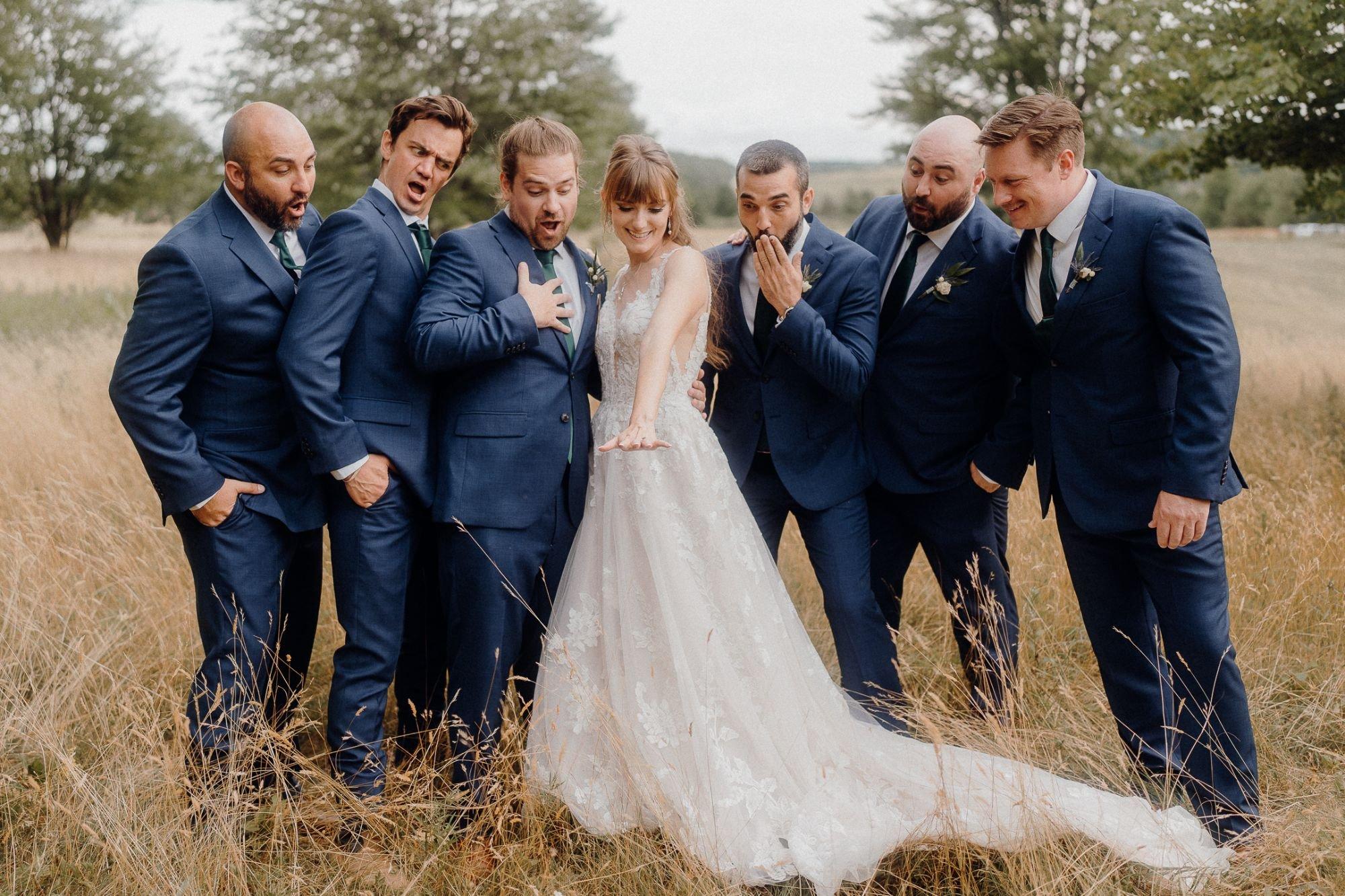 carousel-hero-element image-0